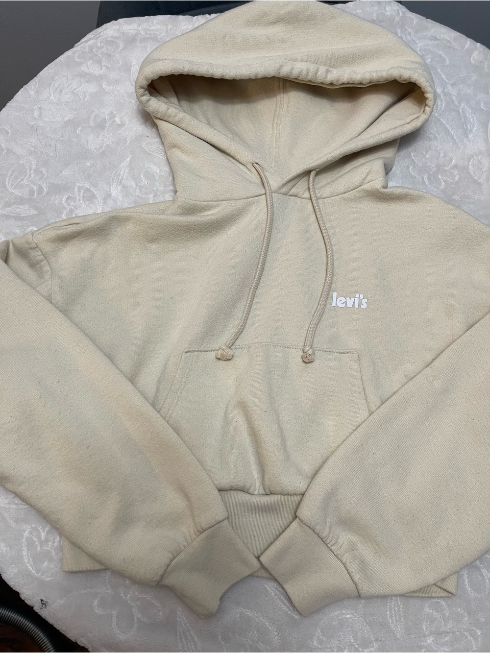 Levi's Cream Crop Pullover Hoodie